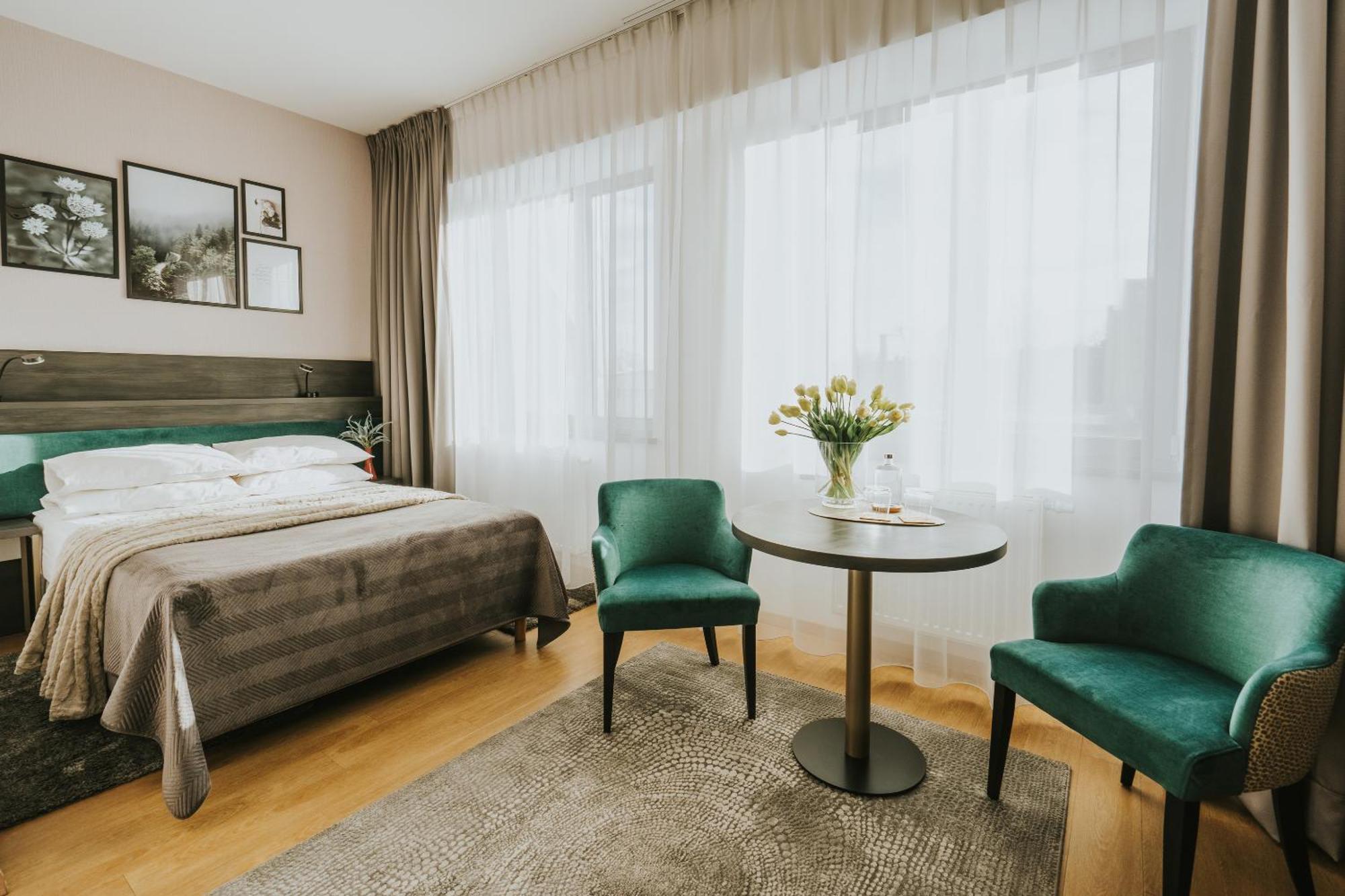 Green Hotel Inowroclaw Luaran gambar